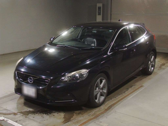 VOLVO V40 2013