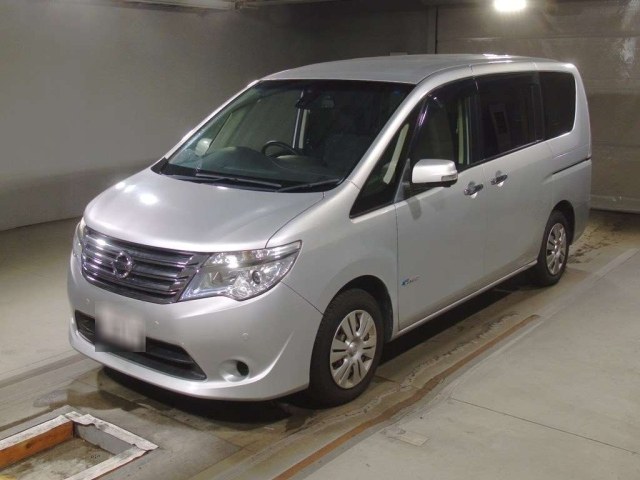 NISSAN SERENA 2015