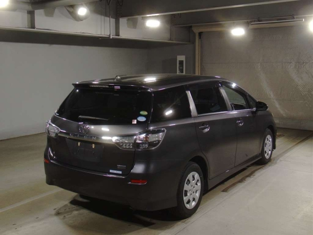 TOYOTA WISH 2017