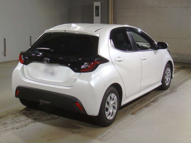 TOYOTA YARIS 2024