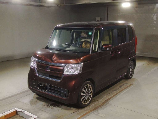 HONDA N BOX 2018