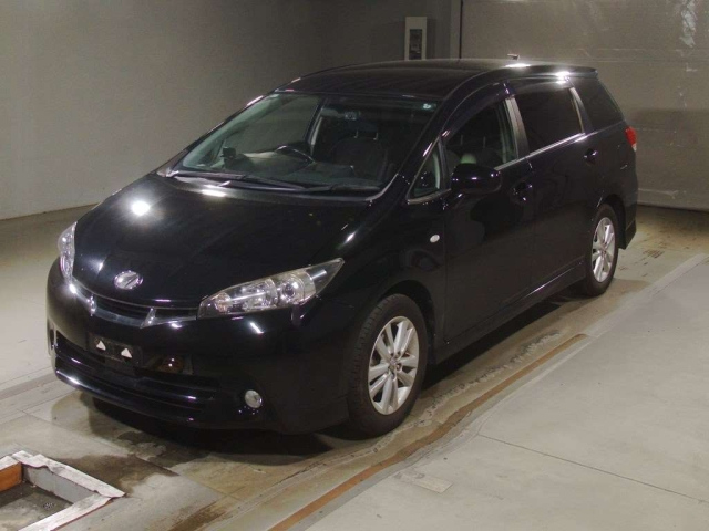 TOYOTA WISH 2009