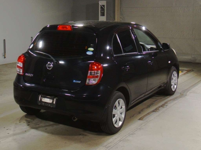 NISSAN MARCH 2010