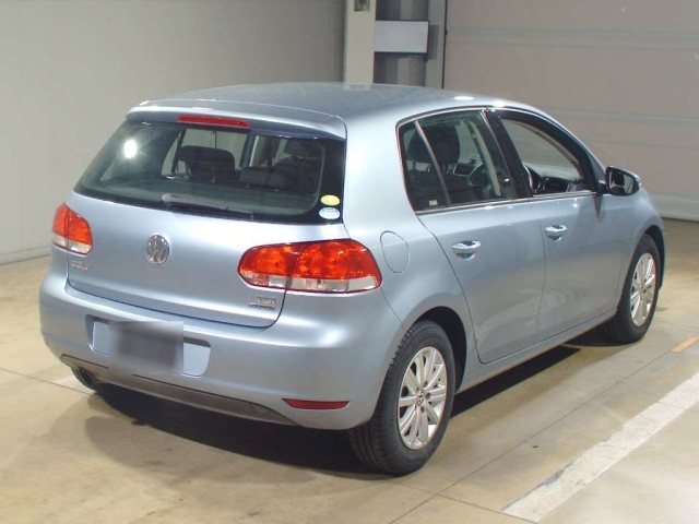 VOLKSWAGEN GOLF 2012