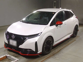 NISSAN AURA