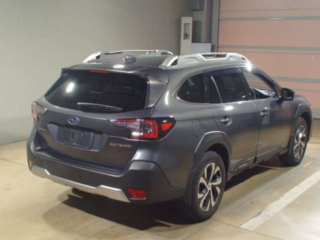 SUBARU LEGACY OUTBACK 2022