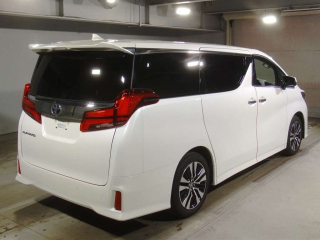 TOYOTA ALPHARD 2023
