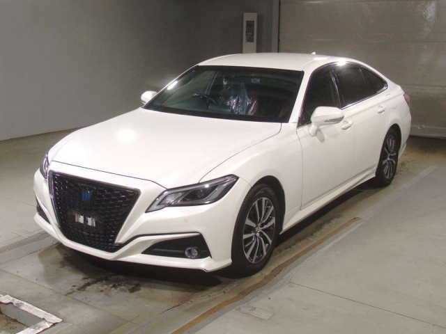 TOYOTA CROWN 2020