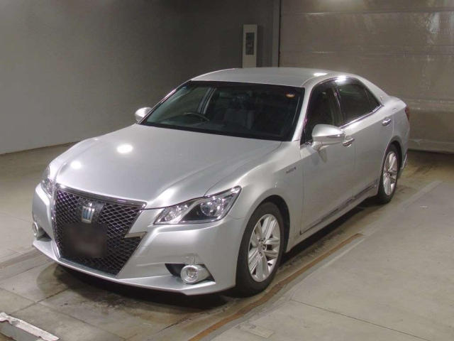TOYOTA CROWN 2013