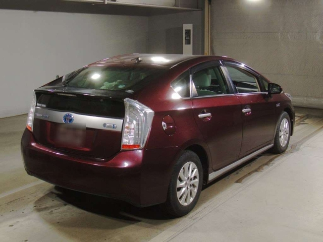 TOYOTA PRIUS PHV 2014