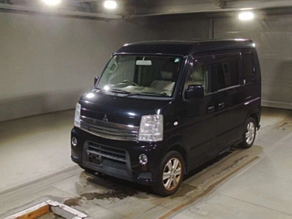 MITSUBISHI TOWNBOX 2014