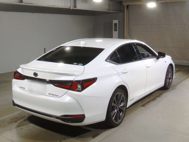 LEXUS ES 2020