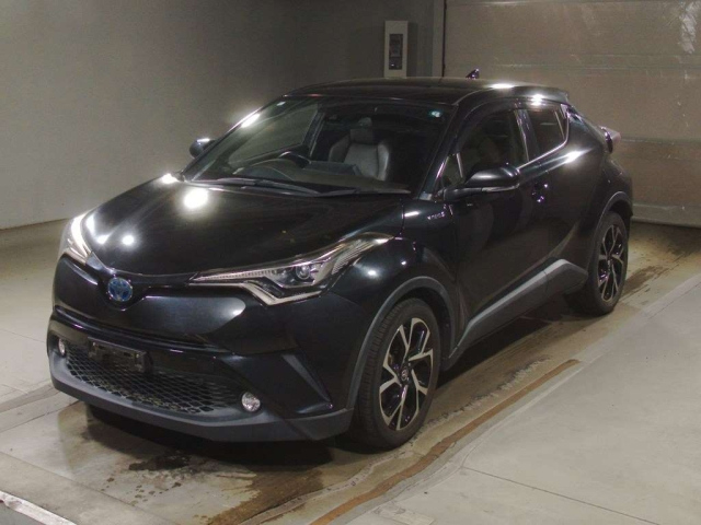 TOYOTA C-HR 2017