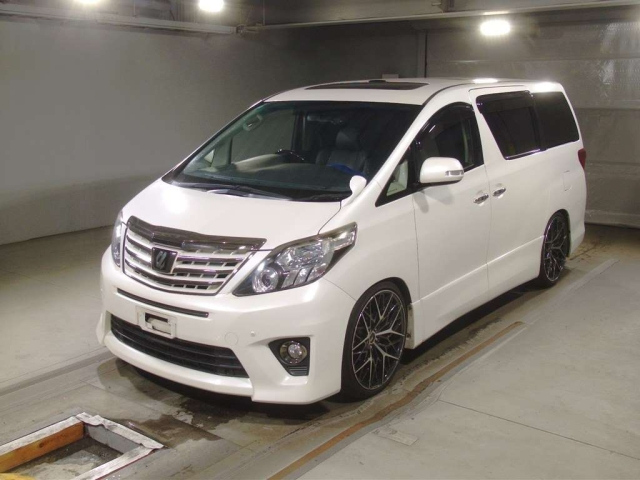 TOYOTA ALPHARD 2013