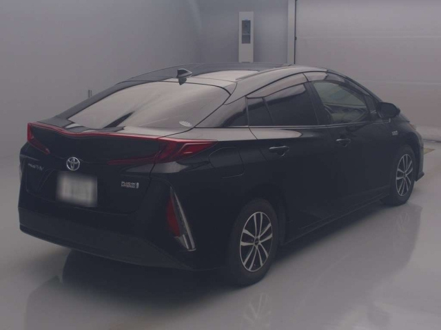 TOYOTA PRIUS PHV 2019