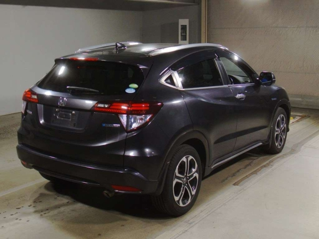 HONDA VEZEL 2016