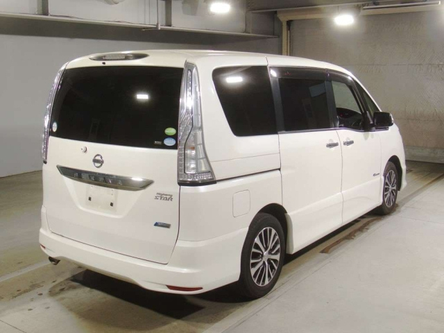 NISSAN SERENA 2015