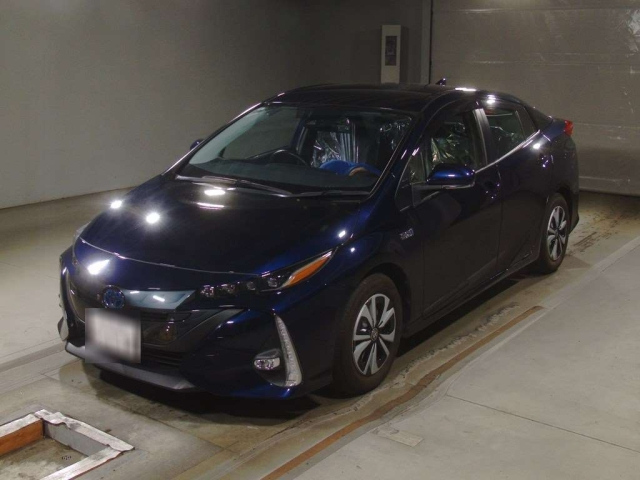 TOYOTA PRIUS PHV 2019