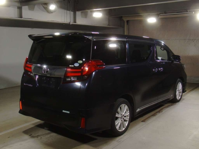 TOYOTA ALPHARD 2015