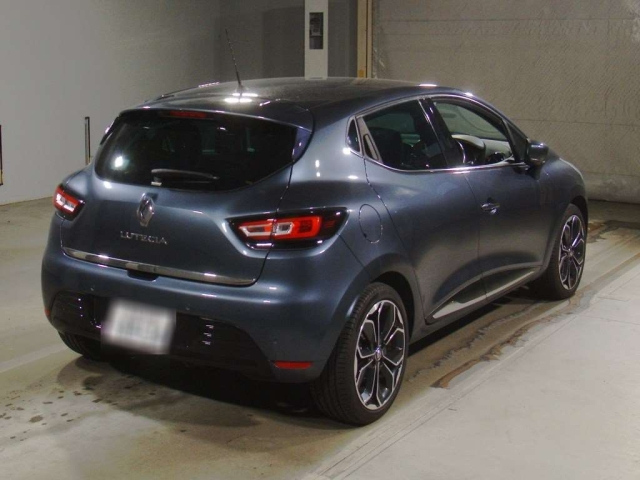 RENAULT LUTECIA 2017
