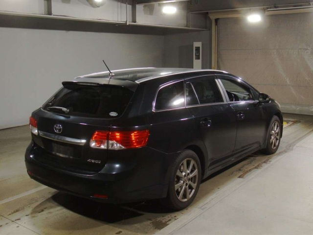 TOYOTA AVENSIS WAGON 2012
