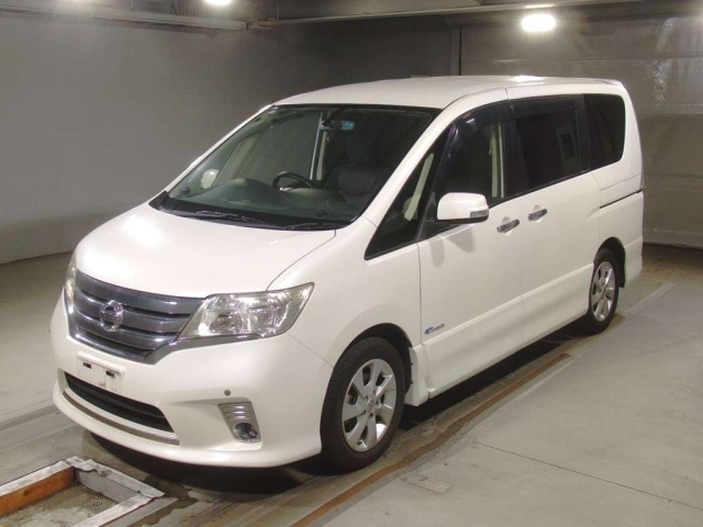 NISSAN SERENA 2012
