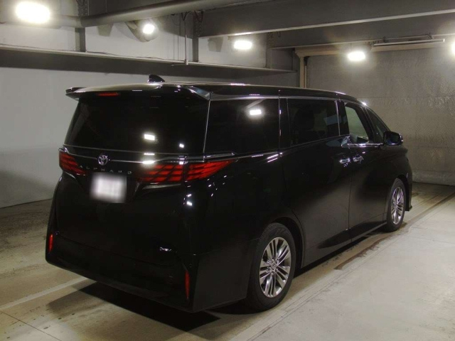 TOYOTA ALPHARD 2024