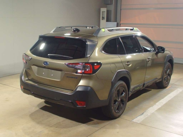 SUBARU LEGACY OUTBACK 2023