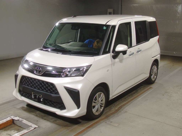 TOYOTA ROOMY 2021