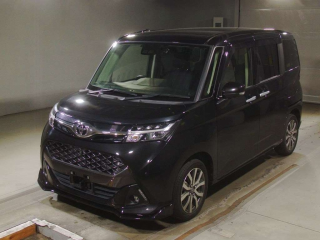 TOYOTA TANK 2019