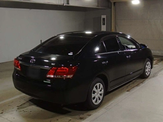 TOYOTA PREMIO 2018