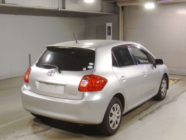 TOYOTA AURIS 2008