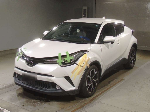 TOYOTA C-HR 2017
