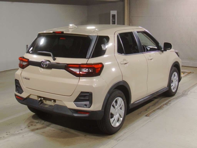 TOYOTA RAIZE 2021