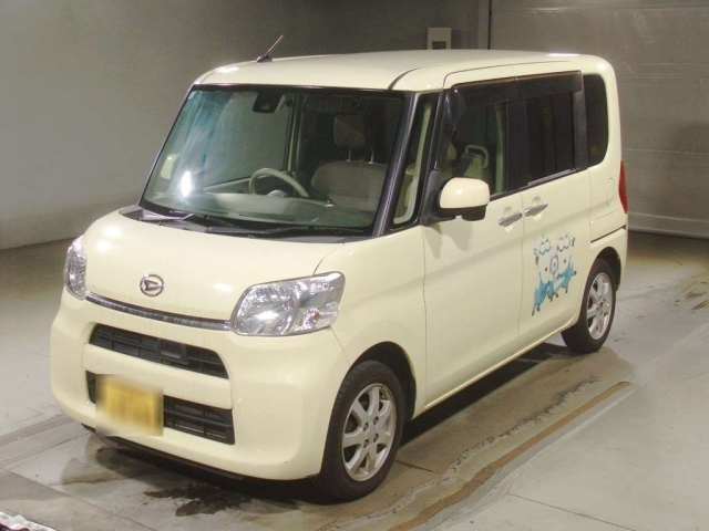 DAIHATSU TANTO 2016