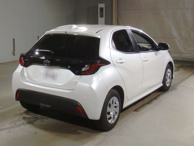 TOYOTA YARIS 2024