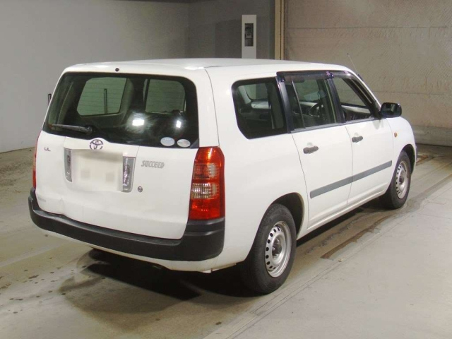 TOYOTA SUCCEED 2008