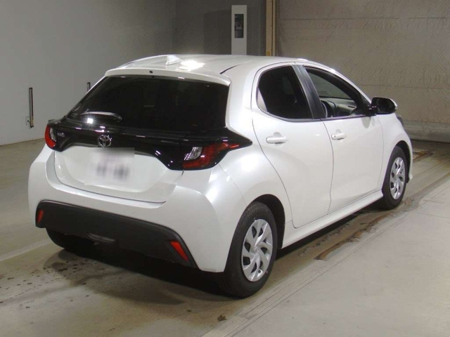 TOYOTA YARIS 2024