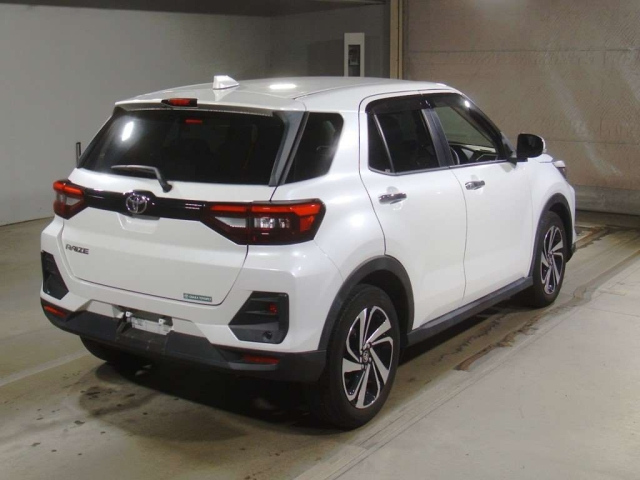 TOYOTA RAIZE 2021