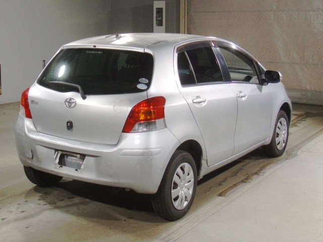 TOYOTA VITZ 2009