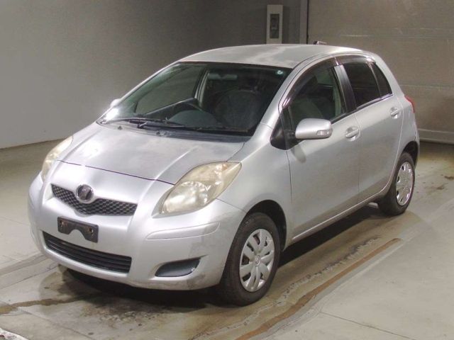 TOYOTA VITZ 2009