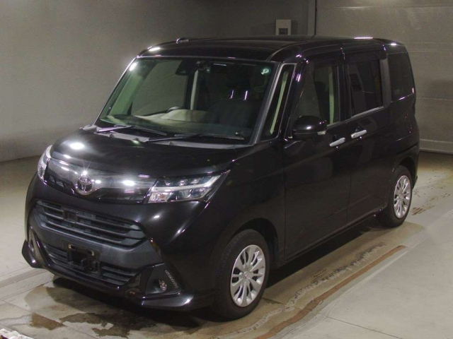 TOYOTA TANK 2018