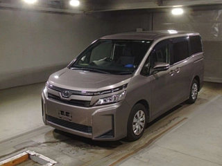TOYOTA VOXY 2018