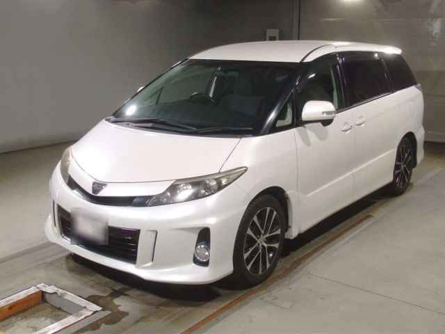 TOYOTA ESTIMA 2013