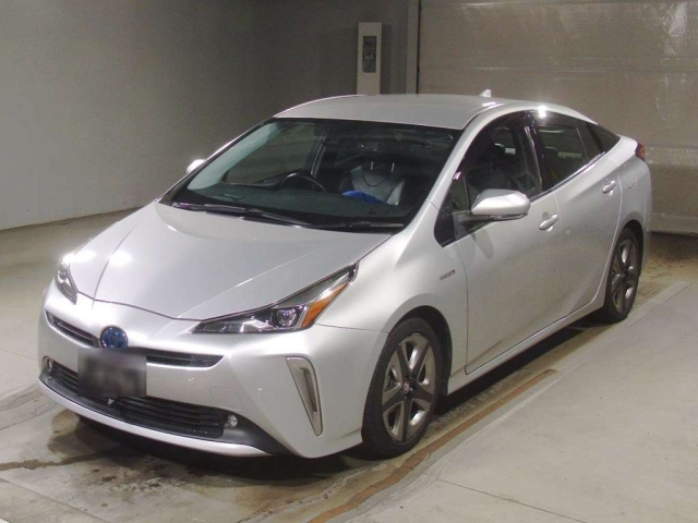 TOYOTA PRIUS 2019