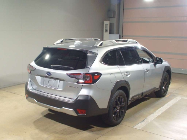 SUBARU LEGACY OUTBACK 2023