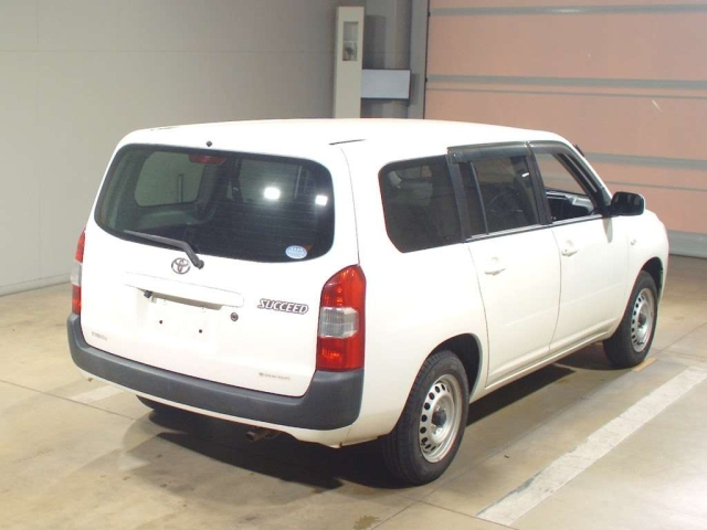 TOYOTA SUCCEED 2020