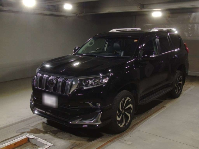 TOYOTA LAND CRUISER PRADO 2022