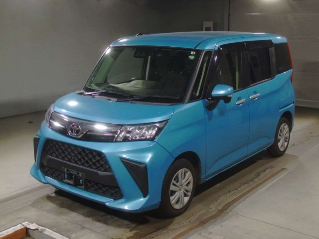 TOYOTA ROOMY 2022