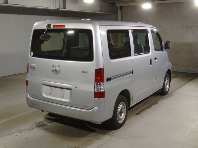TOYOTA LITE ACE VAN 2011